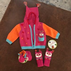Sweater mittens booties set